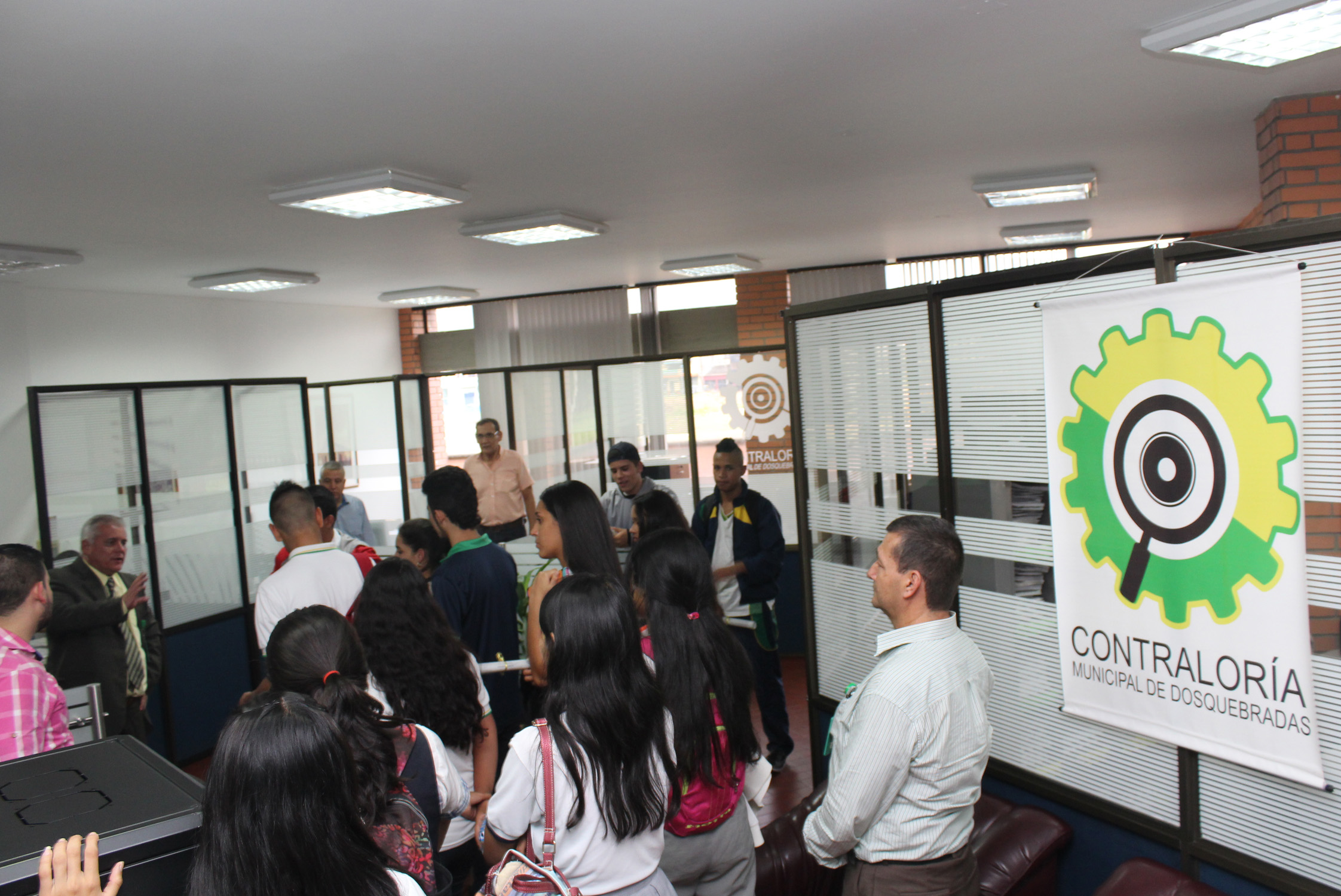 Contralores Estudiantiles